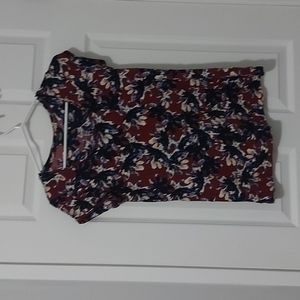 Simply Vera Vera Wang floral print cap sleeve tshirt